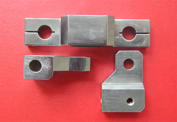 Dongguan CNC factory shares with you: five defects of mold casting and Solutions